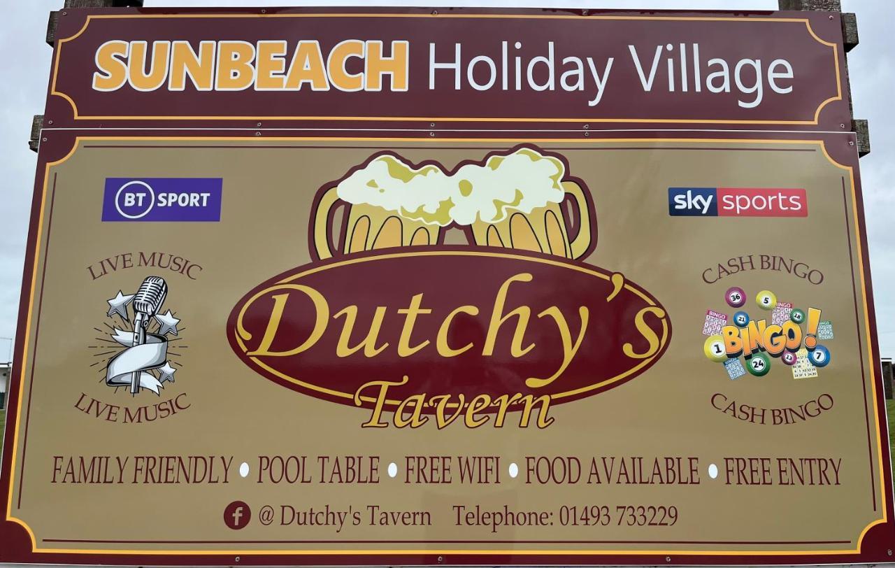 Beachcomber, Sunbeach, Scratby - Two Bed Chalet, Sleeps 4, Free Wi-Fi, Free Club Passes, Free Swimming And Pet Friendly מראה חיצוני תמונה